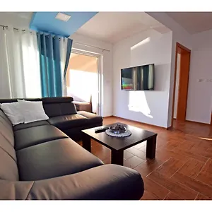 Apartman Dinko, Rovanjska